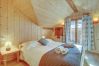Chalet Arthur 3 - Top double bedroom - Morzine - Snow and Trek 