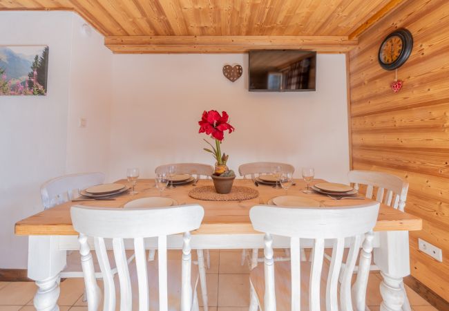 Le Clos Donne - Apartment - Morzine - Snow and Trek