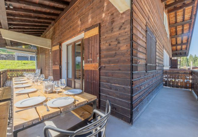 Le Combe Humbert Apartment- Morzine - Snow and Trek