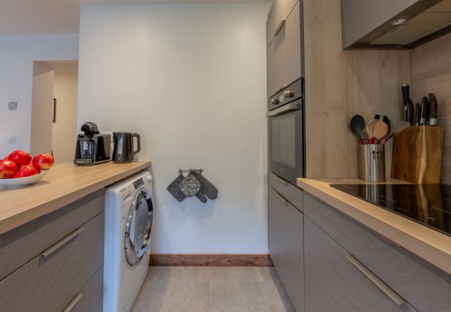  Montana Apartment - Morzine - Snow and Trek